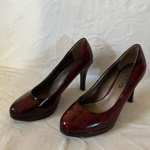 Moda spana 3” heels.